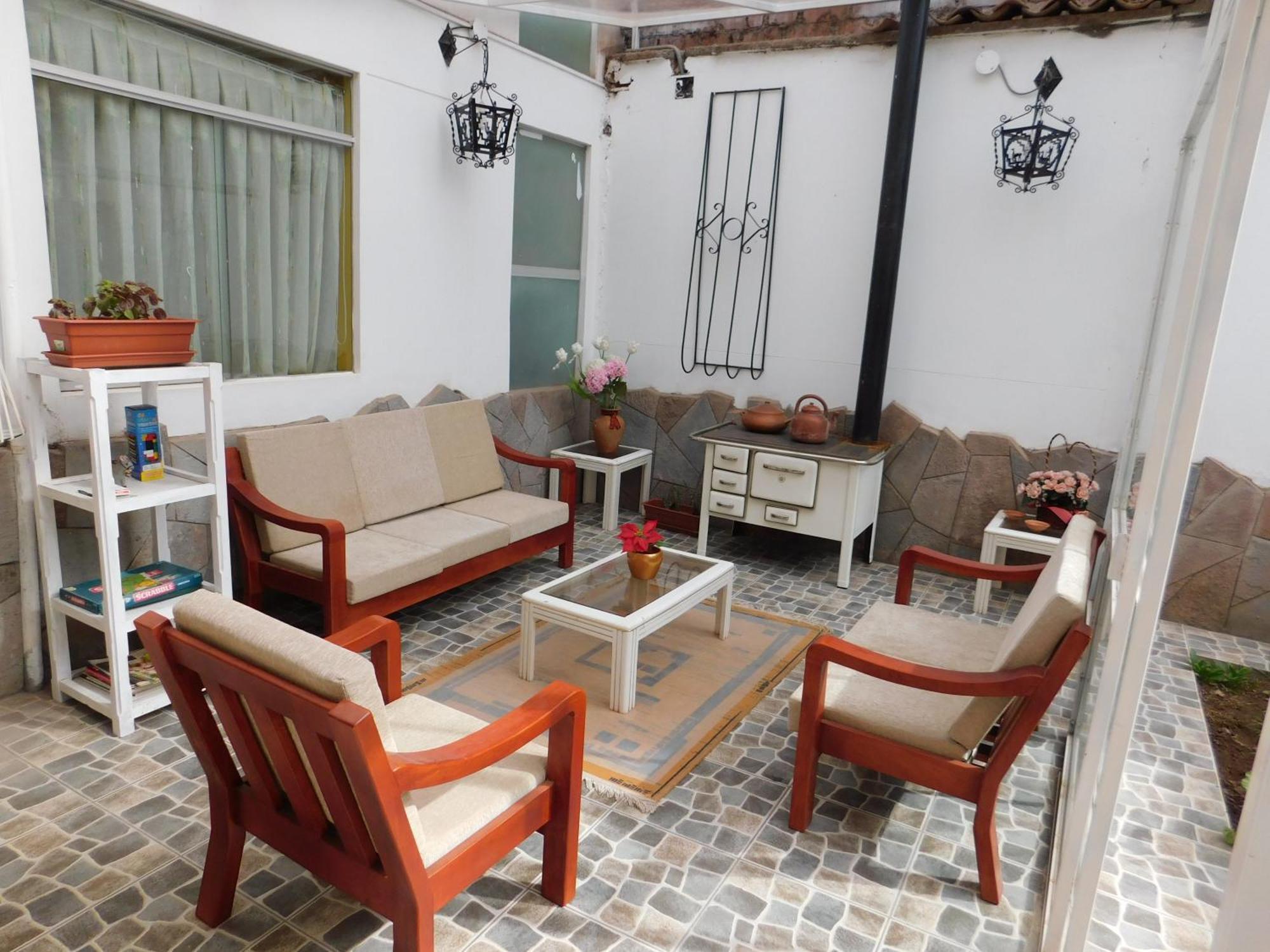 Sara Wasi Hostal กุสโก ภายนอก รูปภาพ